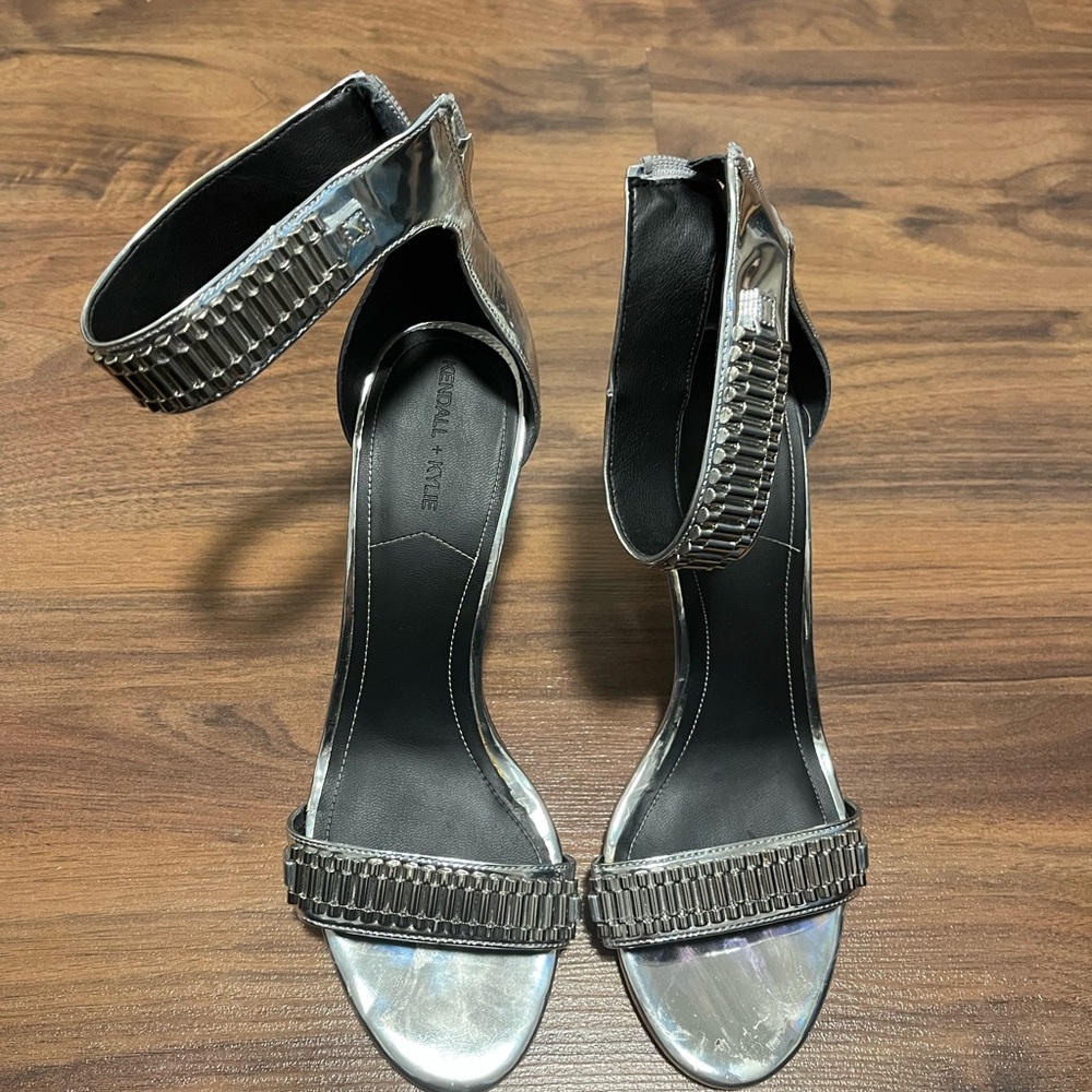 Kendall & Kylie Metallic Silver Heels